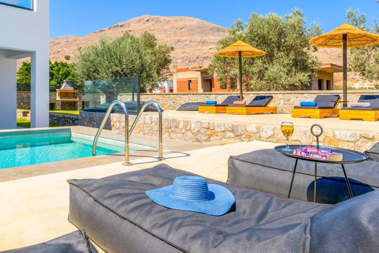 Villa Lambis Harmonia